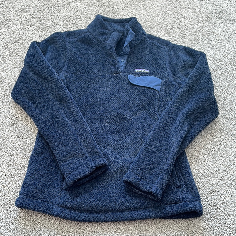 Patagonia fleece pullover